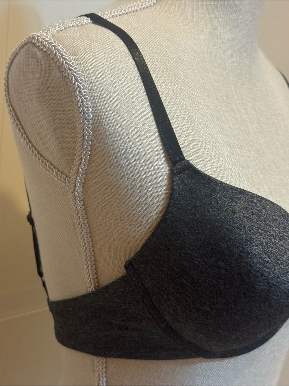 Adrienne Vittadini Sz36B Everyday Light Lift Gray T-Shirt Bra NWT๐๐ - Picture 3 of 10